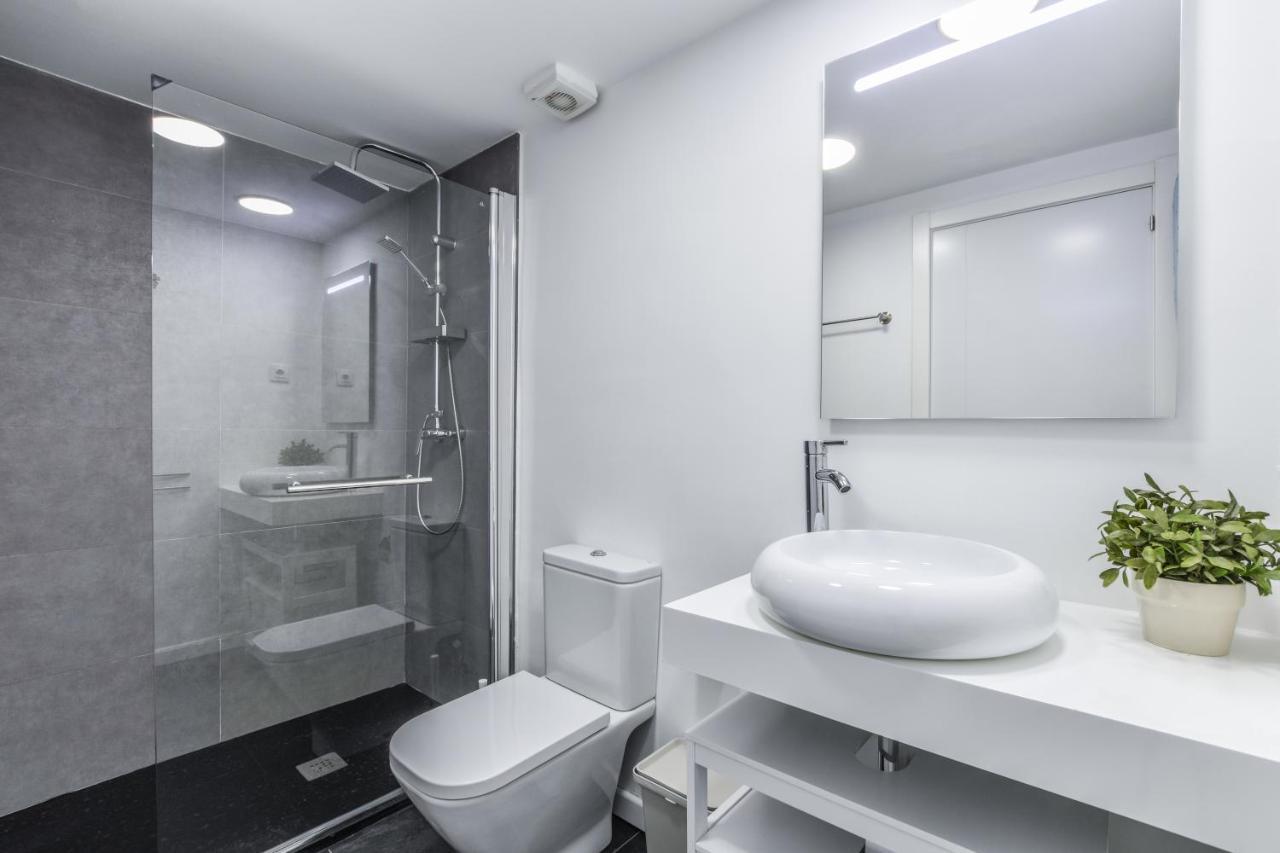 Apartamentos Reformados Bernabeu Madrid Exterior photo