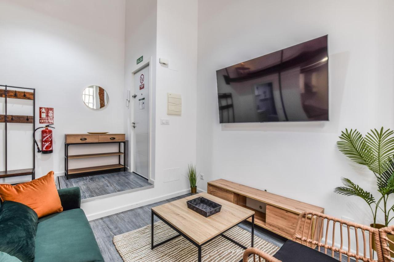 Apartamentos Reformados Bernabeu Madrid Exterior photo